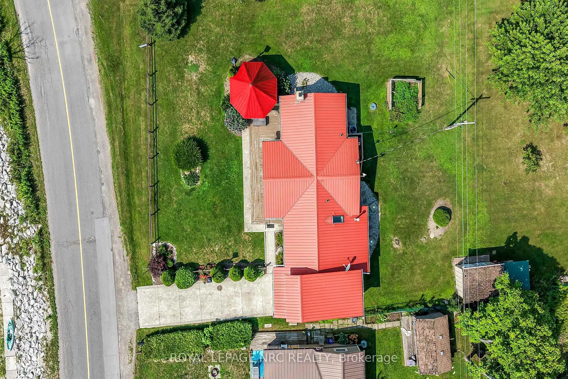 Photo 36 of 817 Lakeshore Road, Haldimand — HOMEH