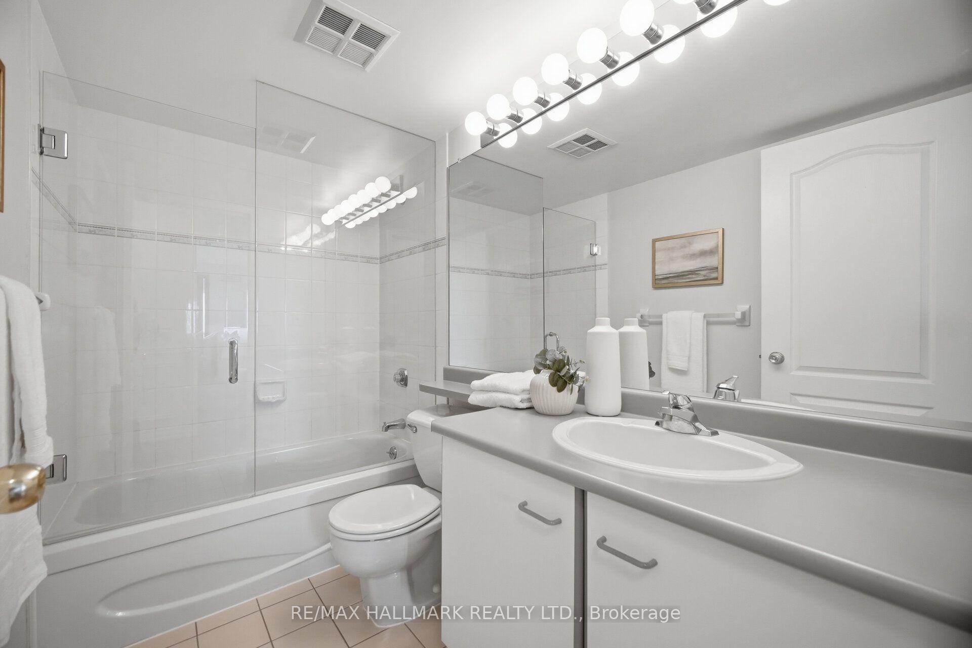 Photo 24 of Unit 1005, 712 Rossland Road E, Whitby, Pringle Creek — HOMEH