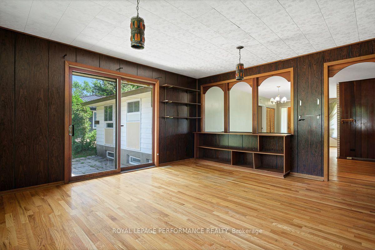 Photo 22 of 2707 Ulster Crescent, Ottawa, Riverside Park — HOMEH