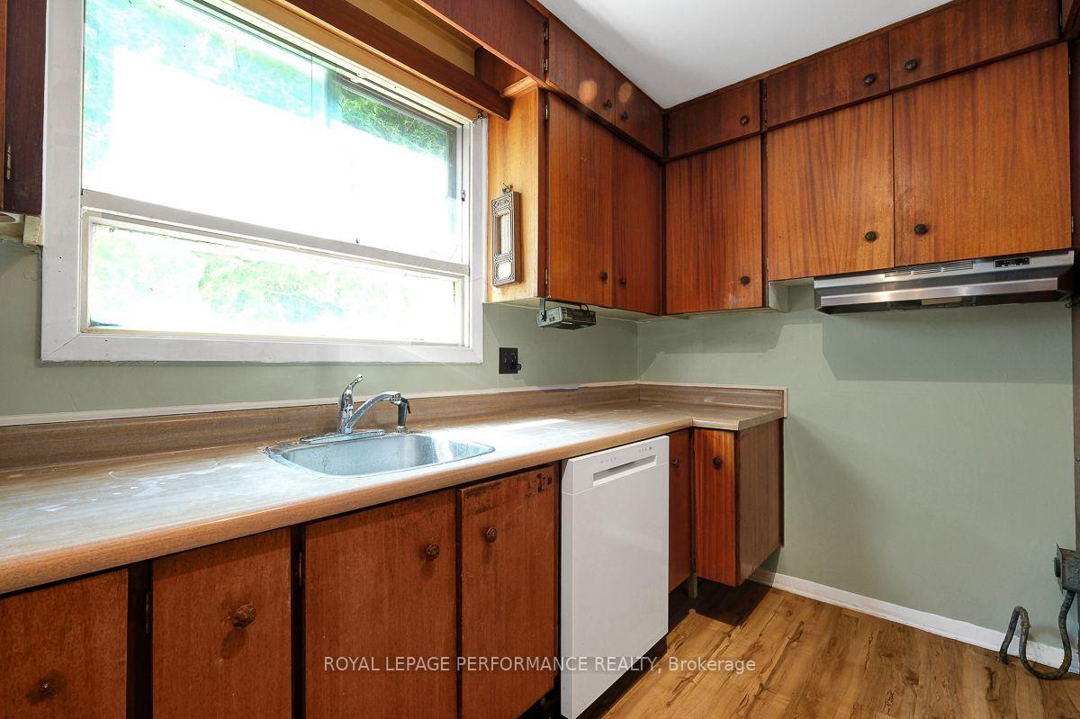 Photo 27 of 2707 Ulster Crescent, Ottawa, Riverside Park — HOMEH