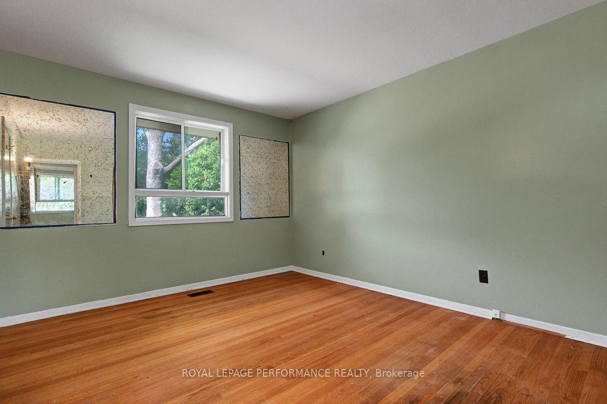 Photo 30 of 2707 Ulster Crescent, Ottawa, Riverside Park — HOMEH