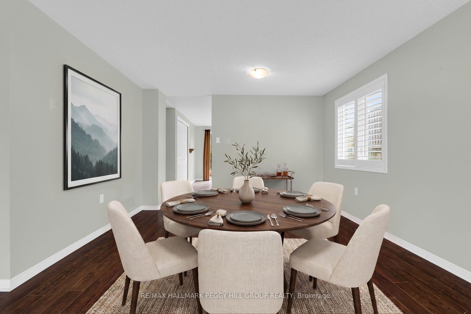 Photo 3 of 27 Finlay Road, Barrie, West Bayfield — HOMEH