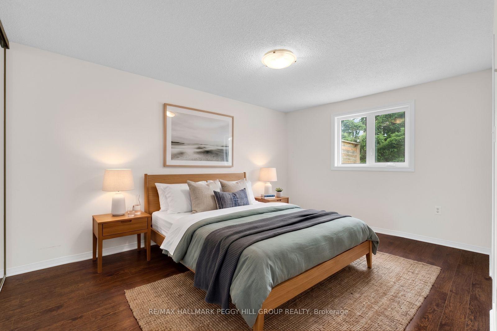 Photo 6 of 27 Finlay Road, Barrie, West Bayfield — HOMEH