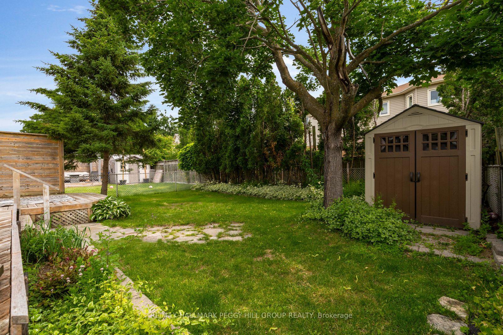 Photo 14 of 27 Finlay Road, Barrie, West Bayfield — HOMEH
