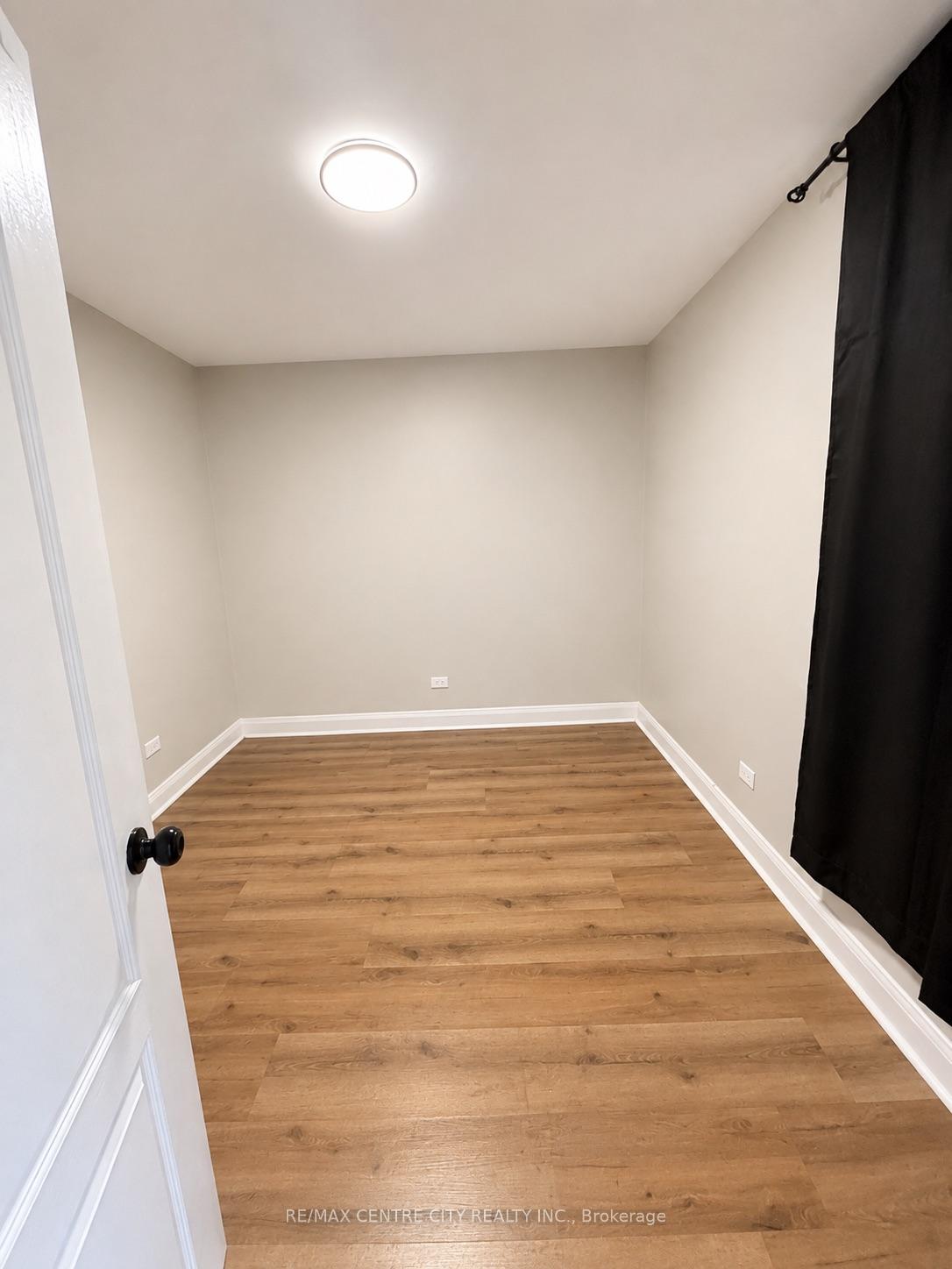Photo 3 of Unit 4, 81 Curtis Street, St. Thomas — HOMEH