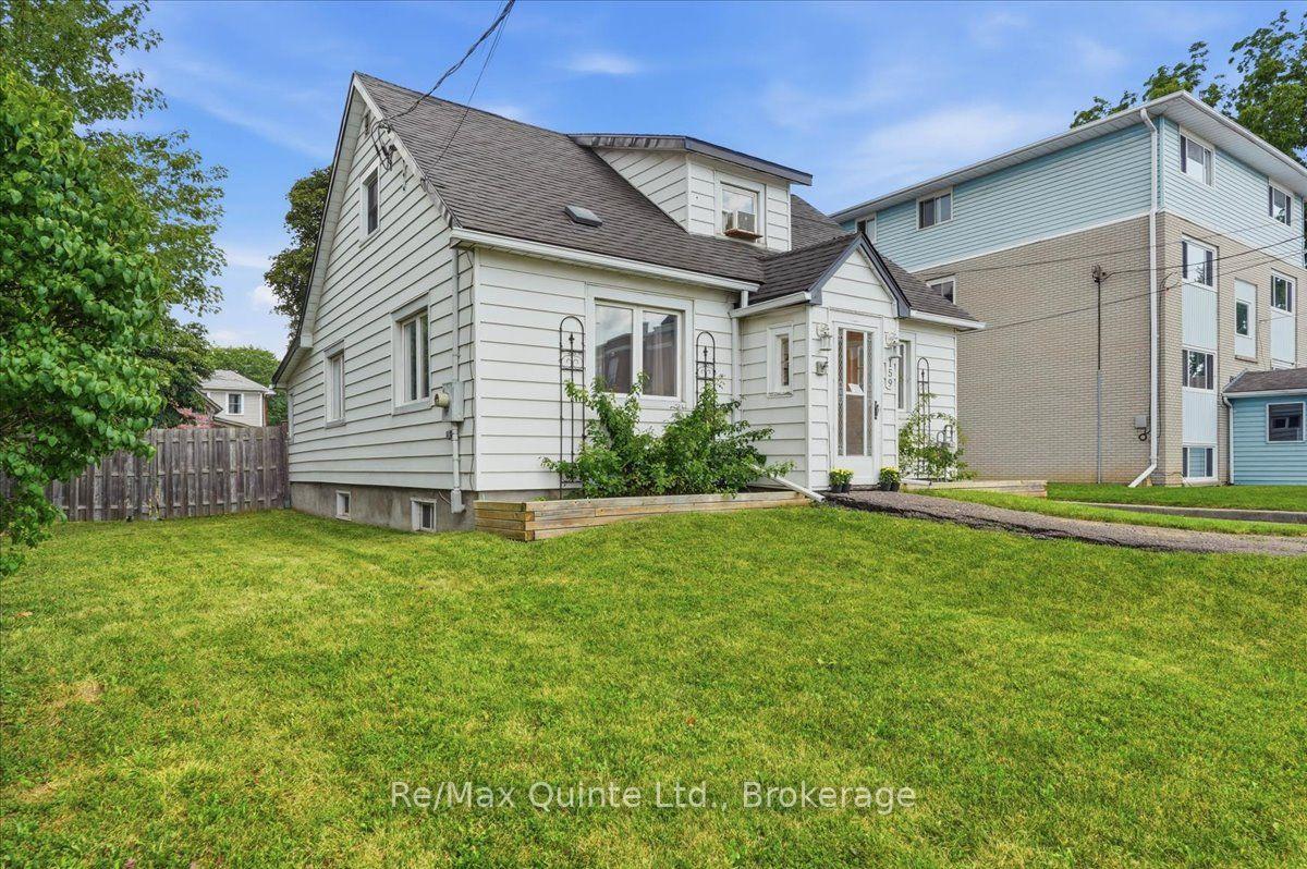 Photo 2 of 159 Lingham Street, Belleville, Belleville Ward — HOMEH