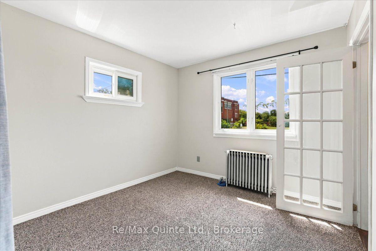 Photo 8 of 159 Lingham Street, Belleville, Belleville Ward — HOMEH
