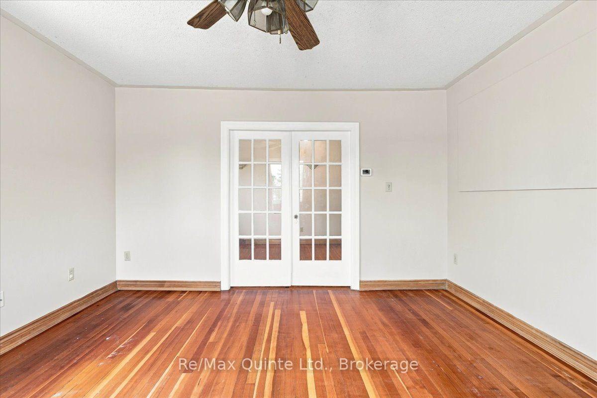 Photo 9 of 159 Lingham Street, Belleville, Belleville Ward — HOMEH