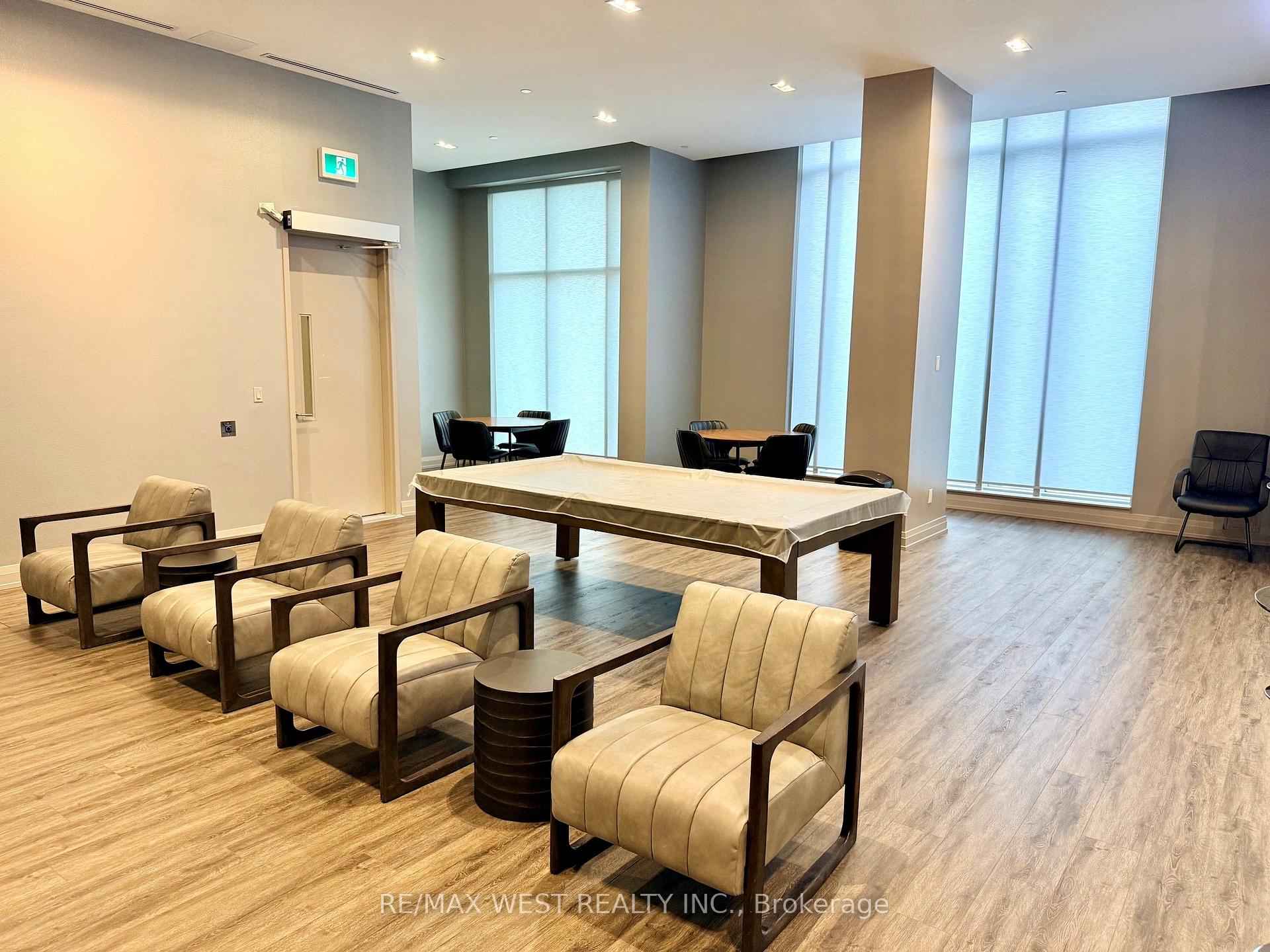 Photo 13 of Unit 210, 3121 Sheppard Avenue E, Scarborough, Tam O'Shanter-Sullivan — HOMEH