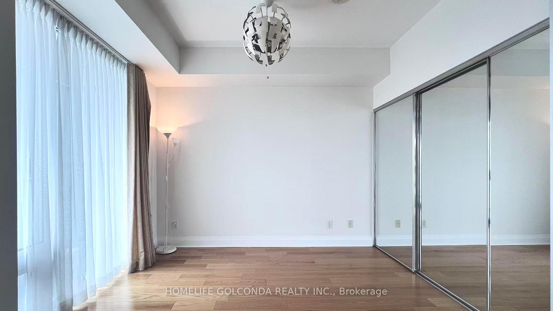 Photo 10 of Unit 905, 1080 Bay Street, Toronto, Bay Street Corridor — HOMEH