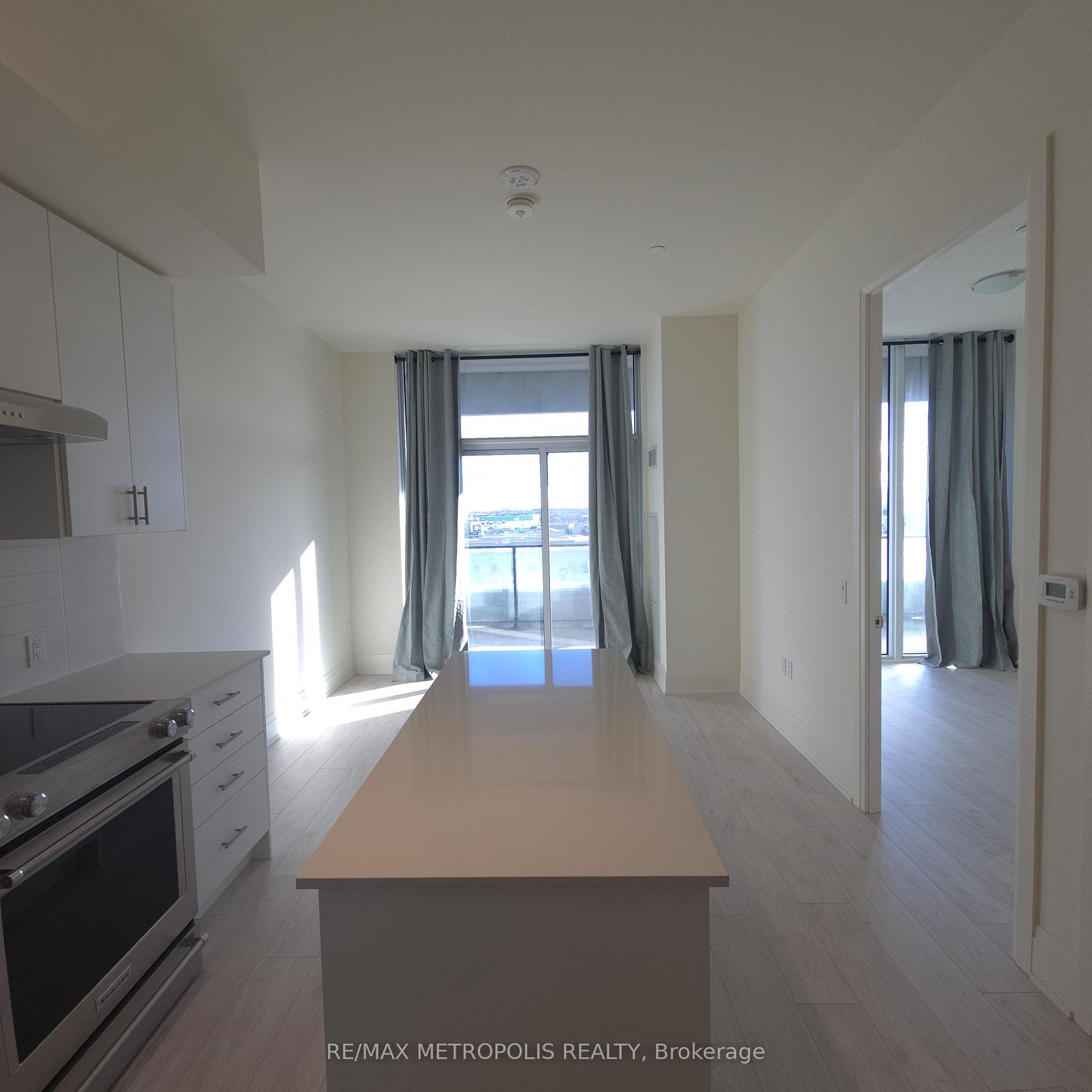 Photo 3 of Unit 508, 8960 Jane Street, Vaughan, Vellore Village — HOMEH