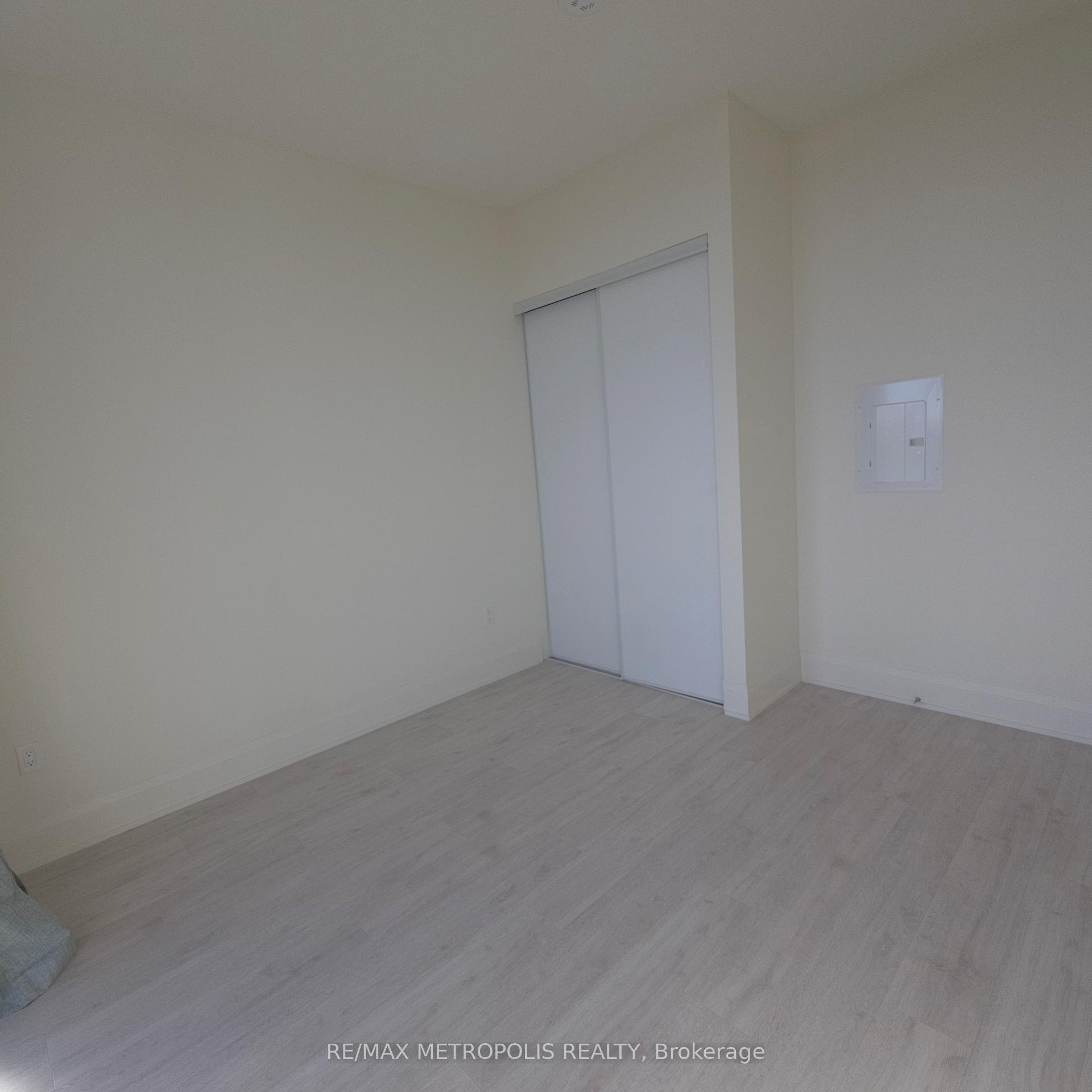 Photo 10 of Unit 508, 8960 Jane Street, Vaughan, Vellore Village — HOMEH