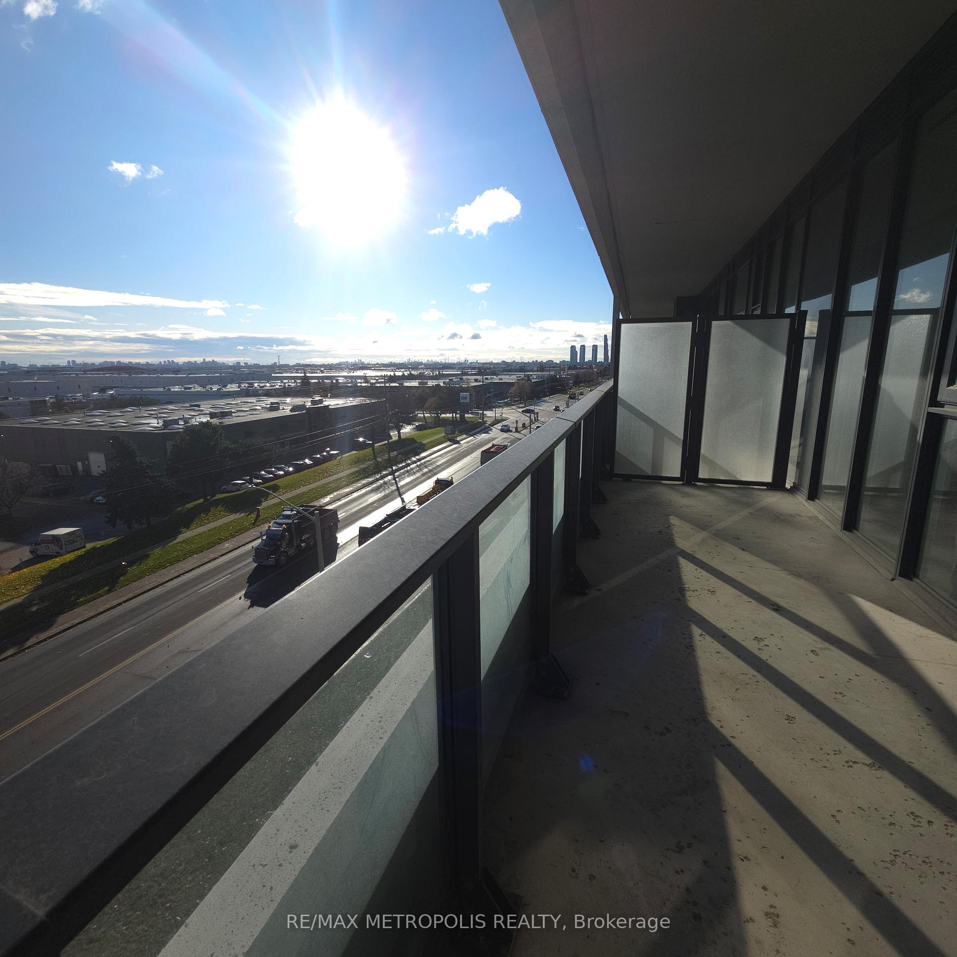 Photo 15 of Unit 508, 8960 Jane Street, Vaughan, Vellore Village — HOMEH