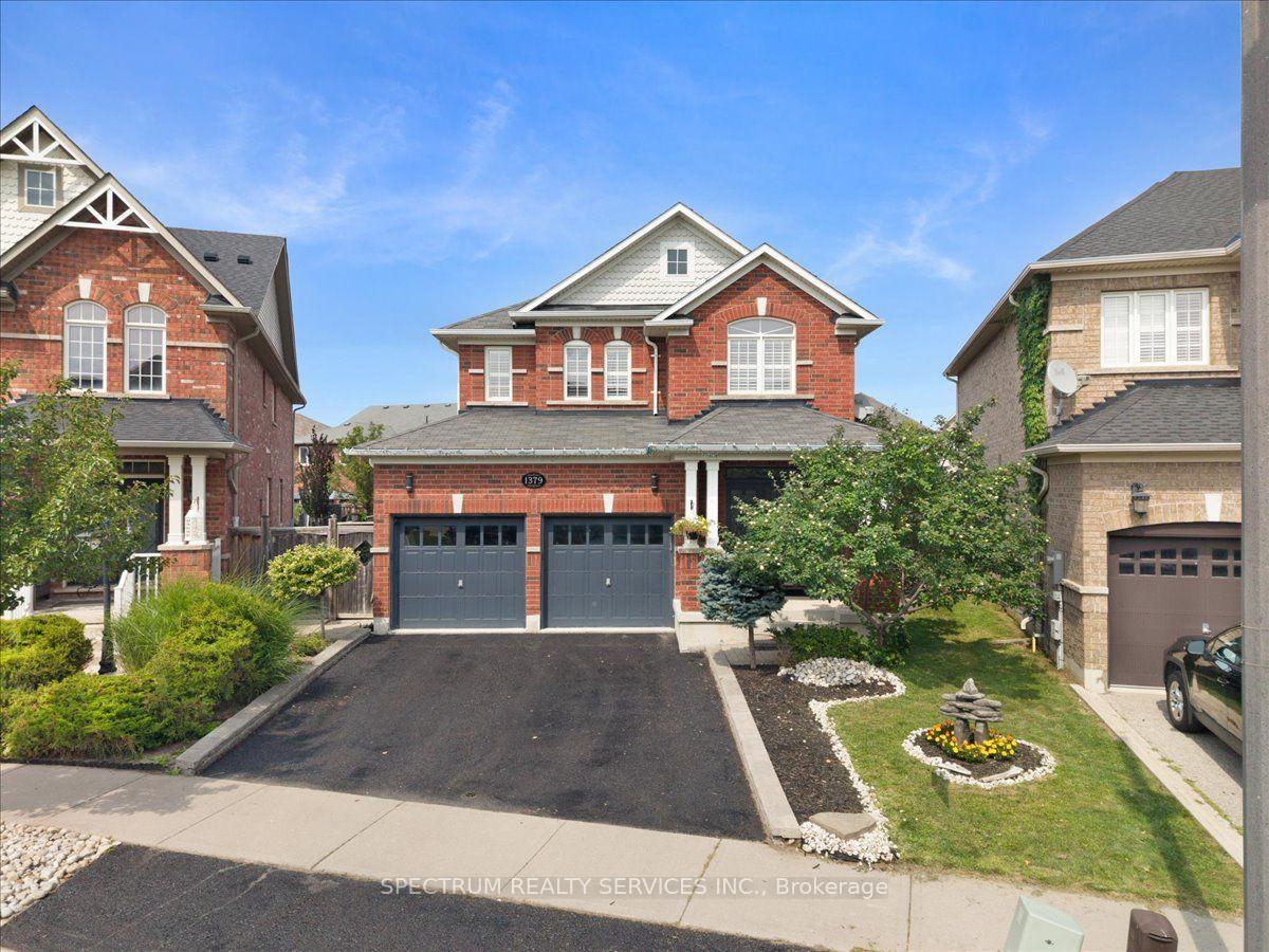 Photo of 1379 Rolph Terrace