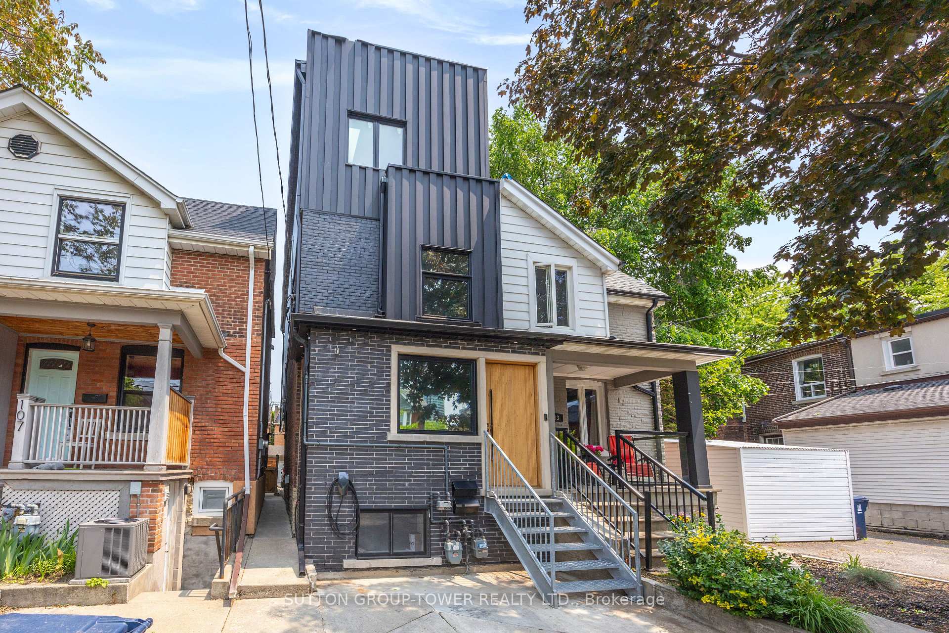 Photo 1 of Unit #3, 105 Campbell Avenue, Toronto, Dovercourt-Wallace Emerson-Junction — HOMEH