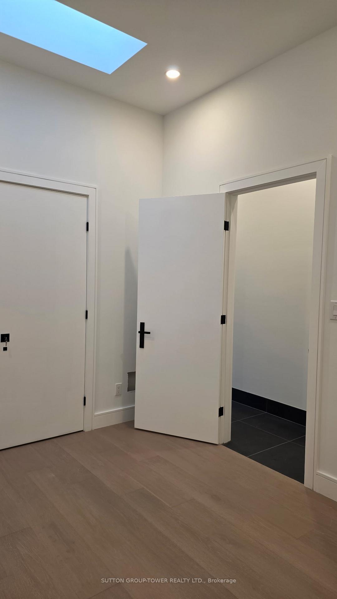 Photo 10 of Unit #3, 105 Campbell Avenue, Toronto, Dovercourt-Wallace Emerson-Junction — HOMEH