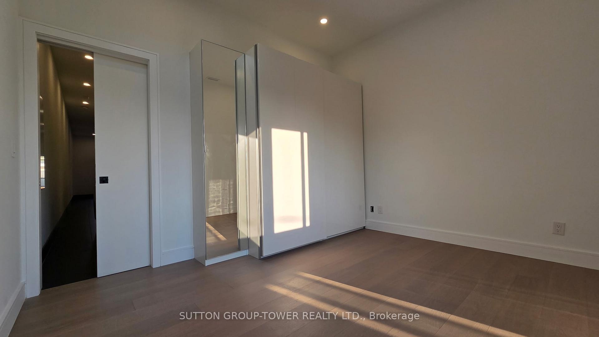Photo 11 of Unit #3, 105 Campbell Avenue, Toronto, Dovercourt-Wallace Emerson-Junction — HOMEH