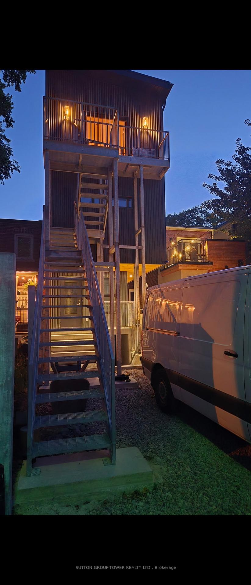 Photo 15 of Unit #3, 105 Campbell Avenue, Toronto, Dovercourt-Wallace Emerson-Junction — HOMEH