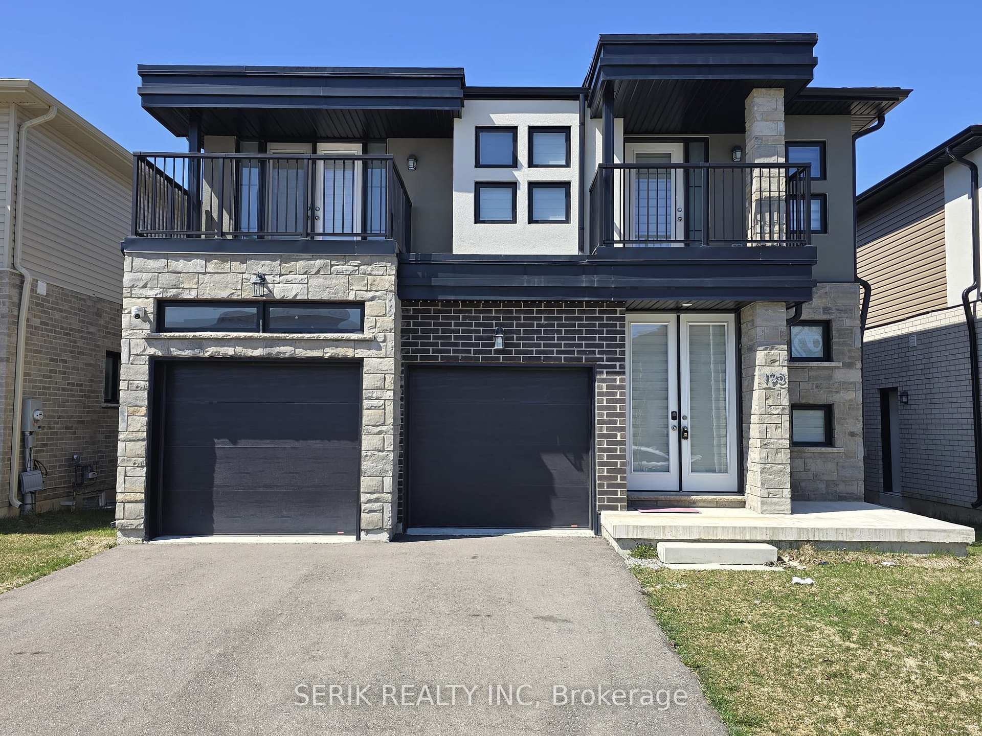 Front of 195 Pilkington Street