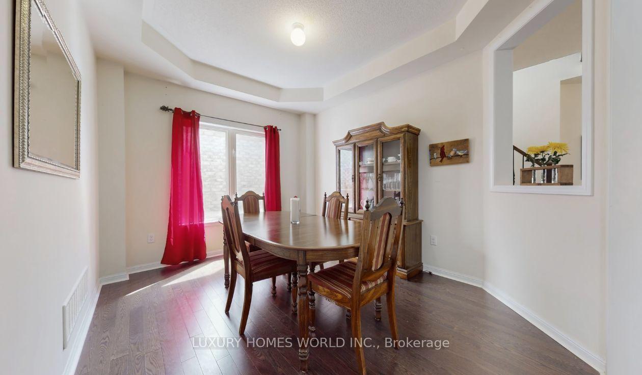 Photo 3 of 23 Edwin Carr Street, Clarington, Bowmanville — HOMEH