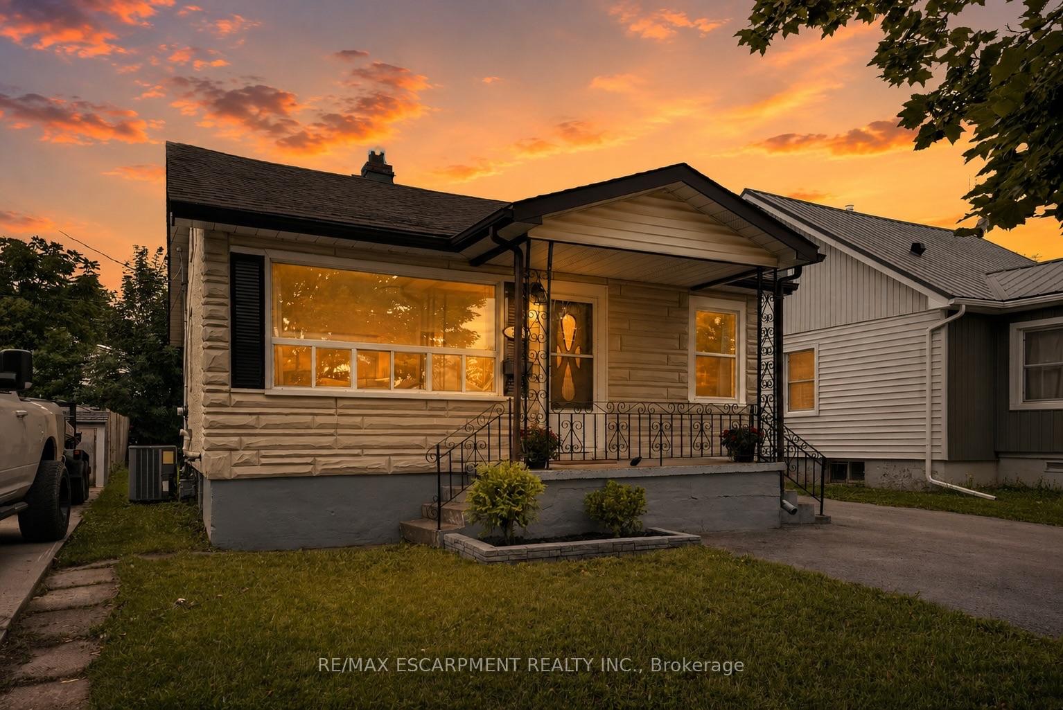 Photo 4 of 333 Simpson Avenue, Welland, Lincoln/Crowland — HOMEH