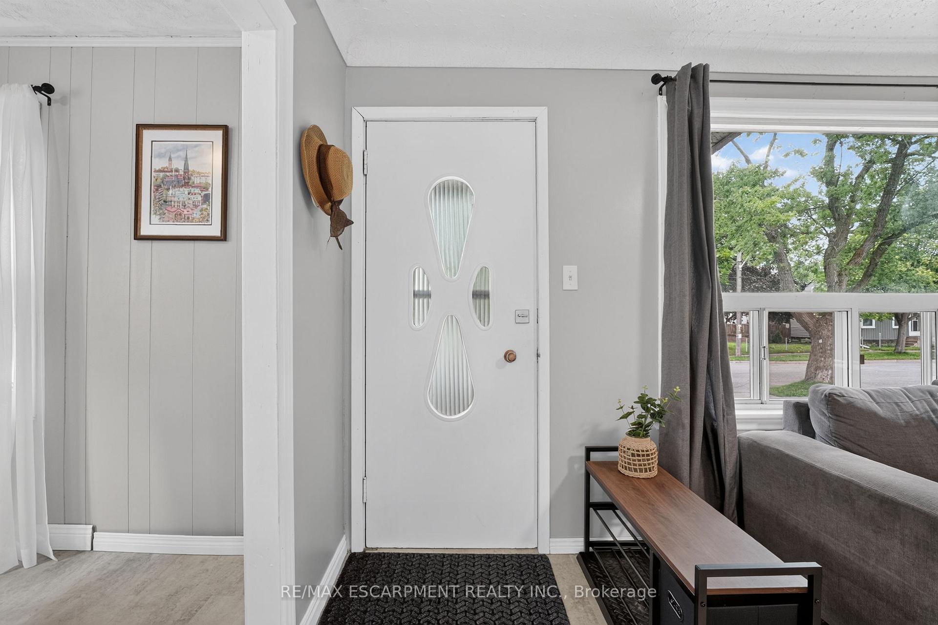 Photo 12 of 333 Simpson Avenue, Welland, Lincoln/Crowland — HOMEH
