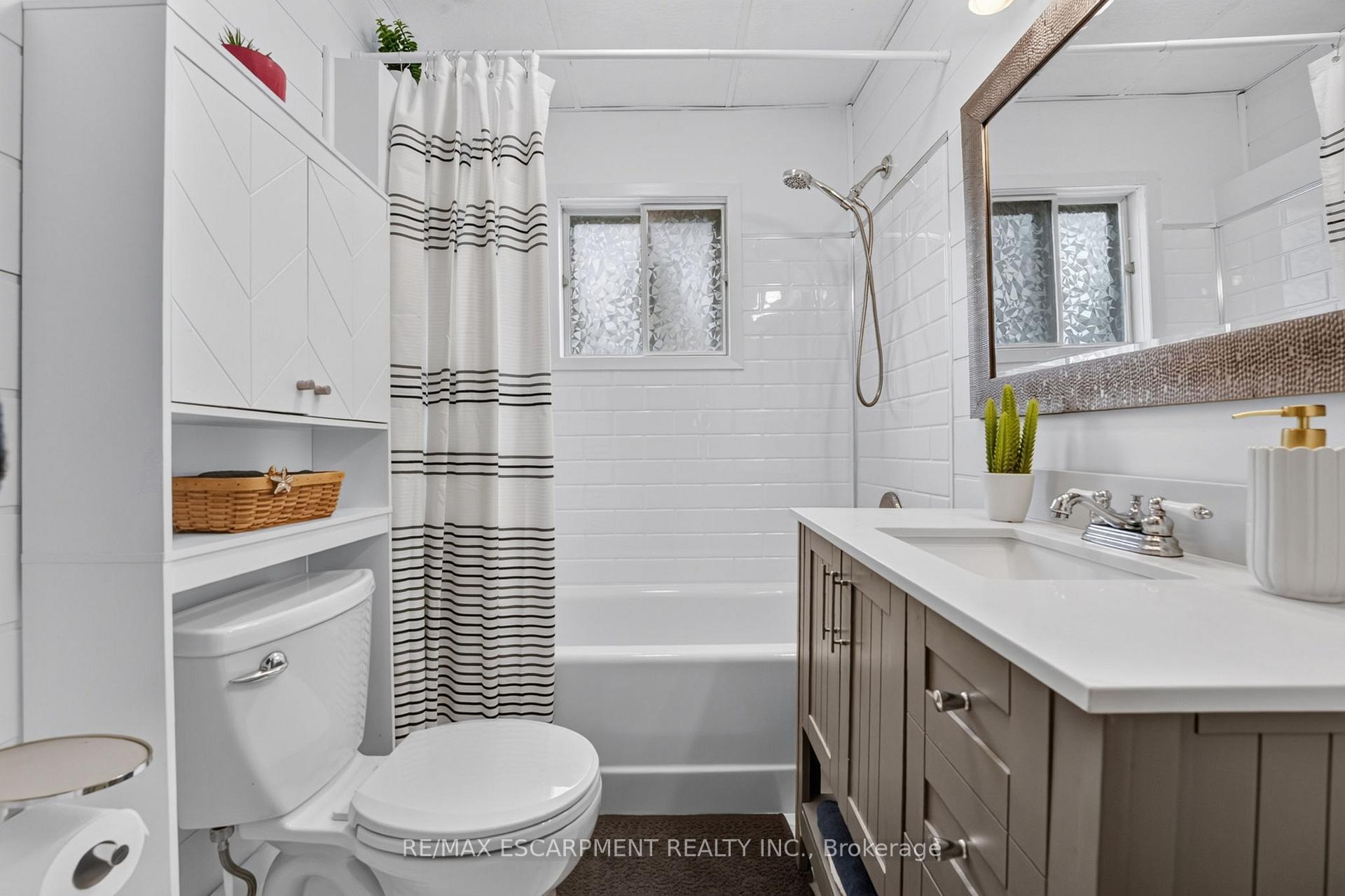 Photo 21 of 333 Simpson Avenue, Welland, Lincoln/Crowland — HOMEH