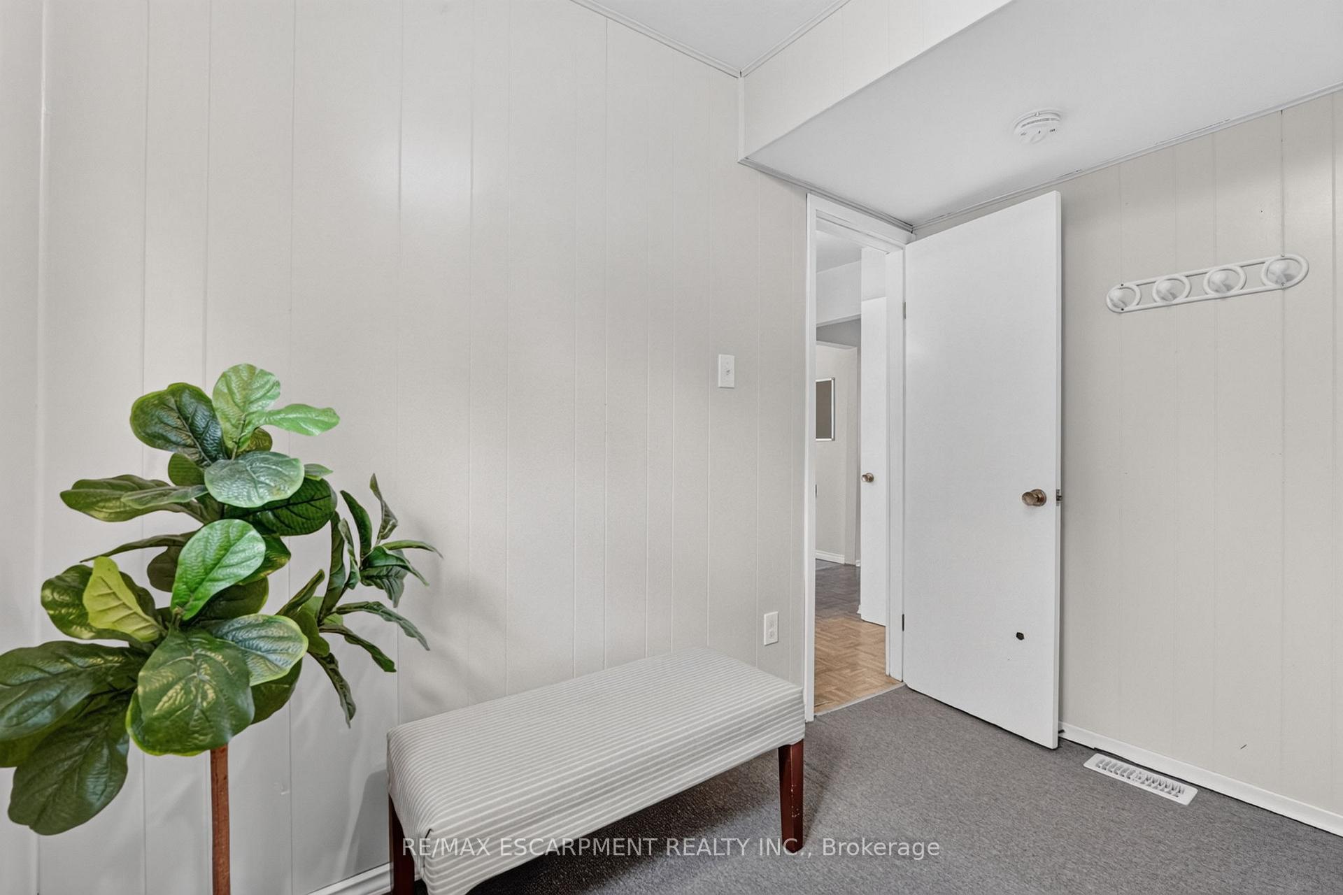 Photo 24 of 333 Simpson Avenue, Welland, Lincoln/Crowland — HOMEH