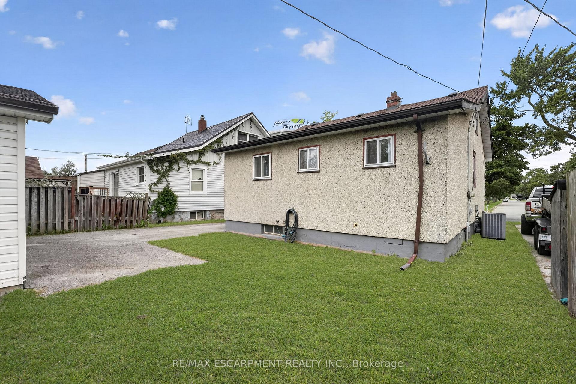 Photo 37 of 333 Simpson Avenue, Welland, Lincoln/Crowland — HOMEH