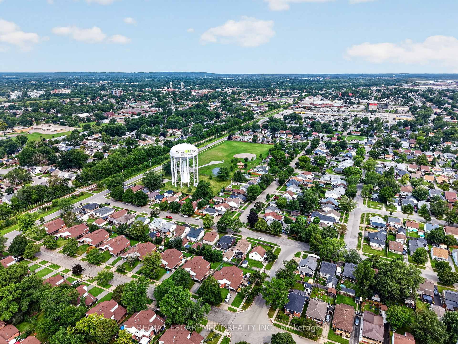 Photo 41 of 333 Simpson Avenue, Welland, Lincoln/Crowland — HOMEH