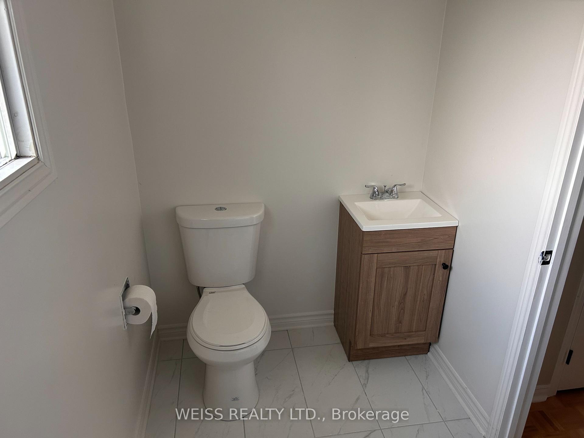 Photo 14 of 122 Torii Street, Vaughan, East Woodbridge — HOMEH