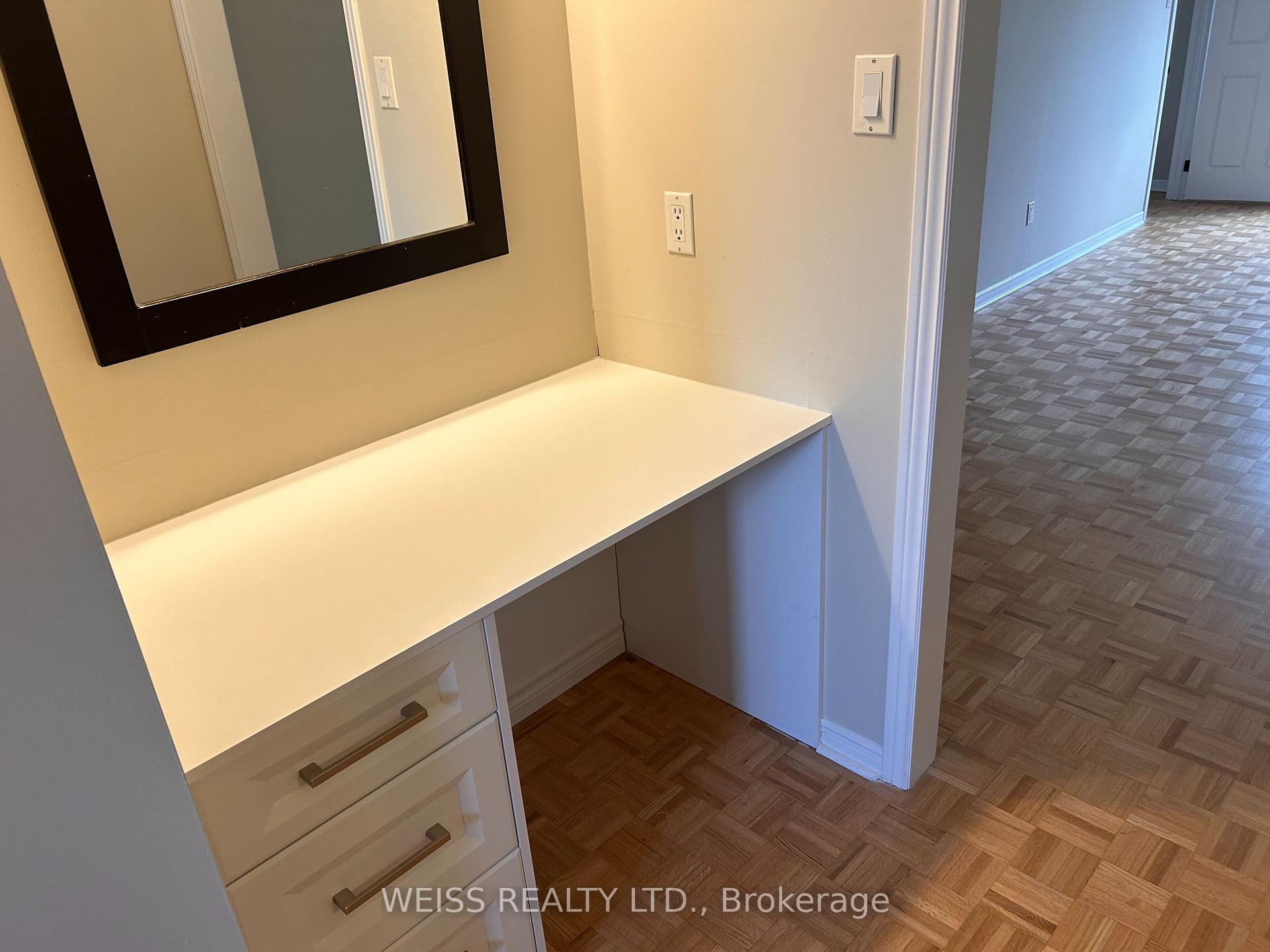Photo 16 of 122 Torii Street, Vaughan, East Woodbridge — HOMEH