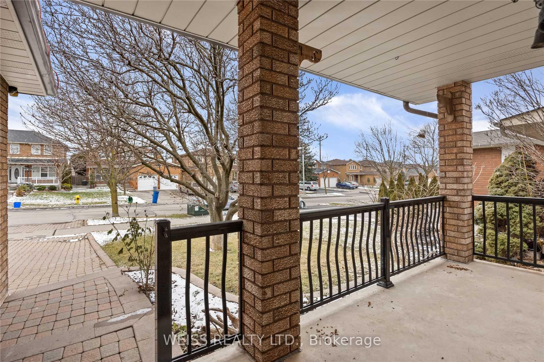 Photo 18 of 122 Torii Street, Vaughan, East Woodbridge — HOMEH