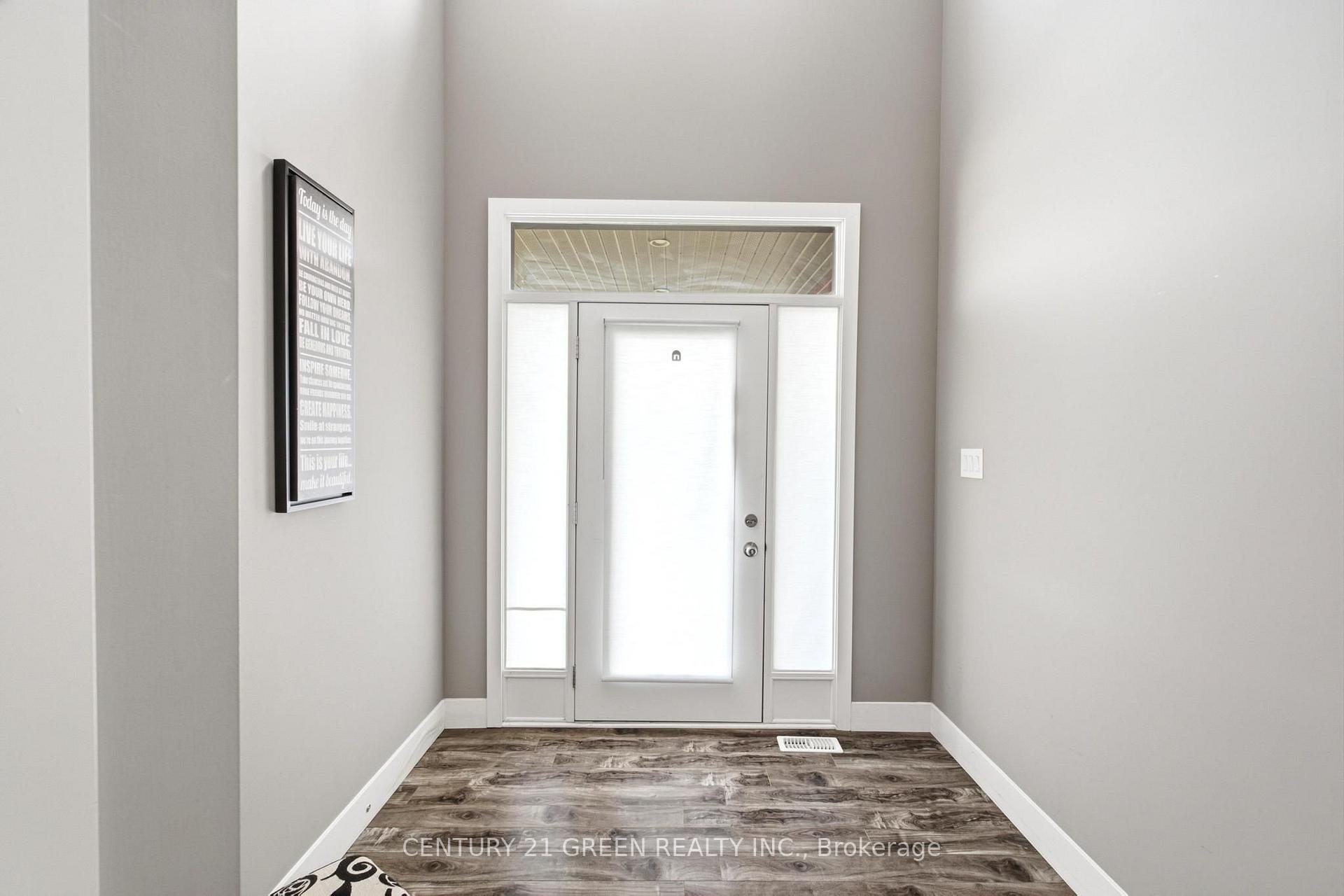 Photo 8 of 1400 Sandbar Street, London, North I — HOMEH