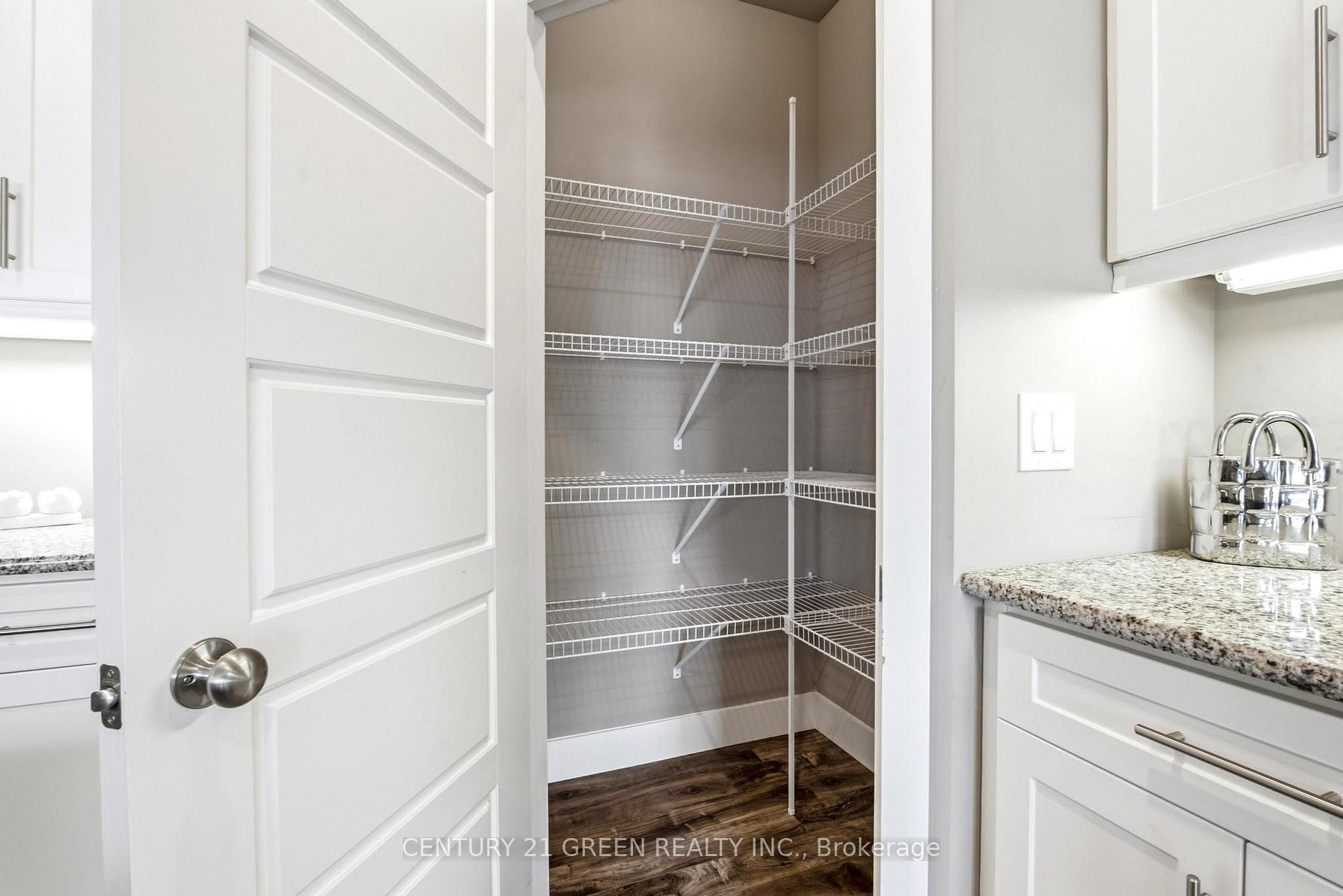 Photo 21 of 1400 Sandbar Street, London, North I — HOMEH