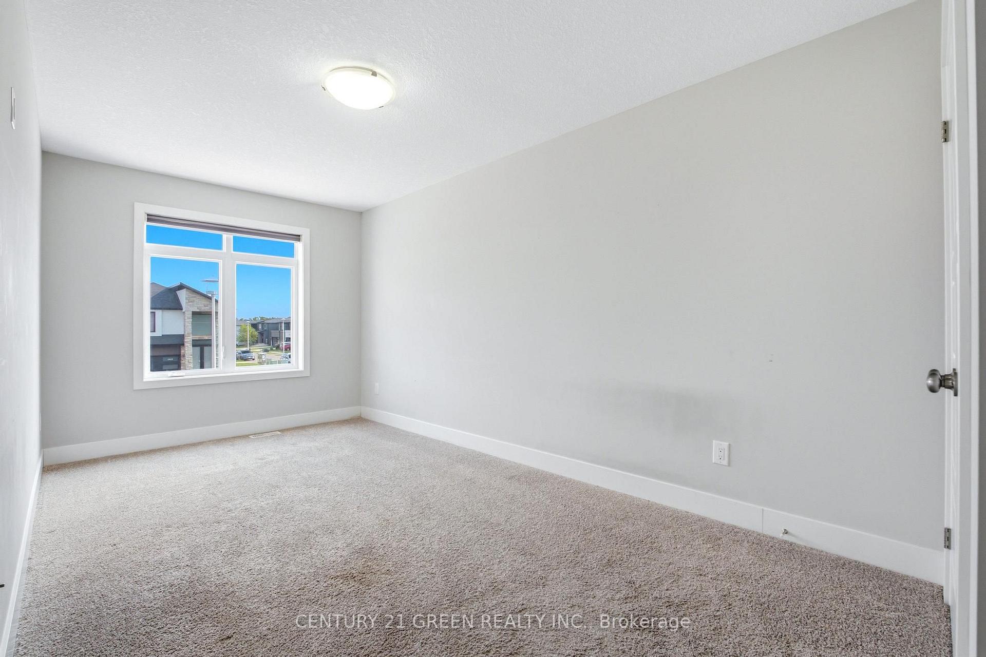 Photo 35 of 1400 Sandbar Street, London, North I — HOMEH