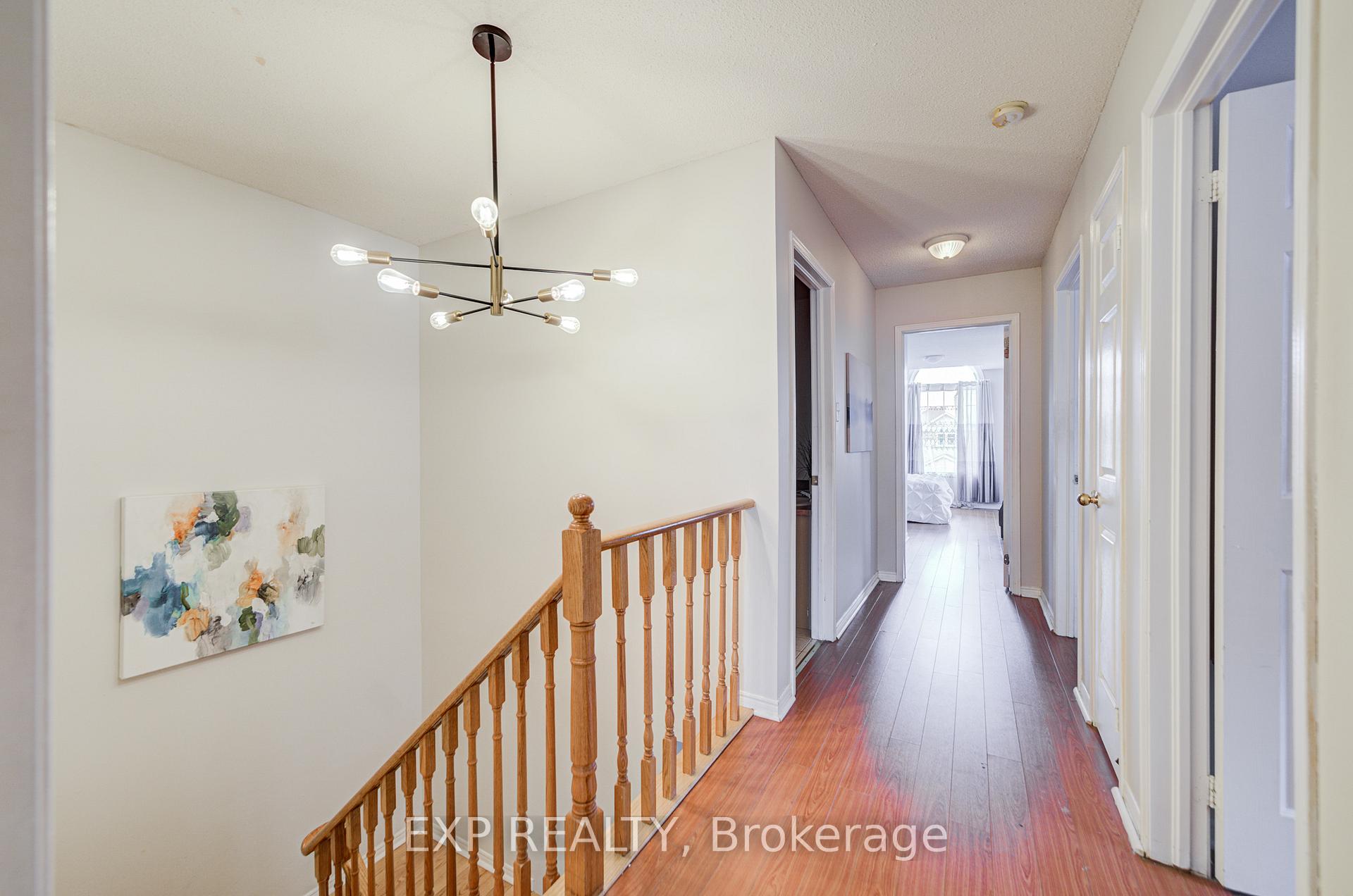 Photo 24 of 211 Sophia Road, Markham, Middlefield — HOMEH