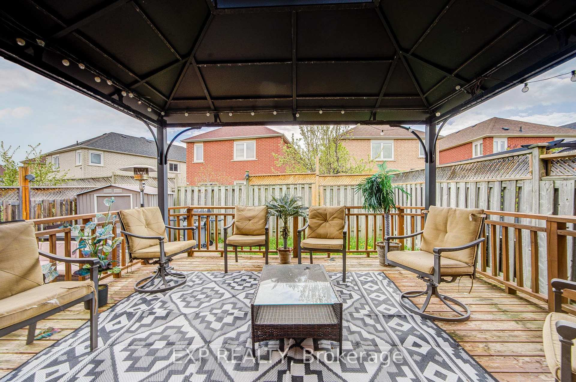Photo 41 of 211 Sophia Road, Markham, Middlefield — HOMEH
