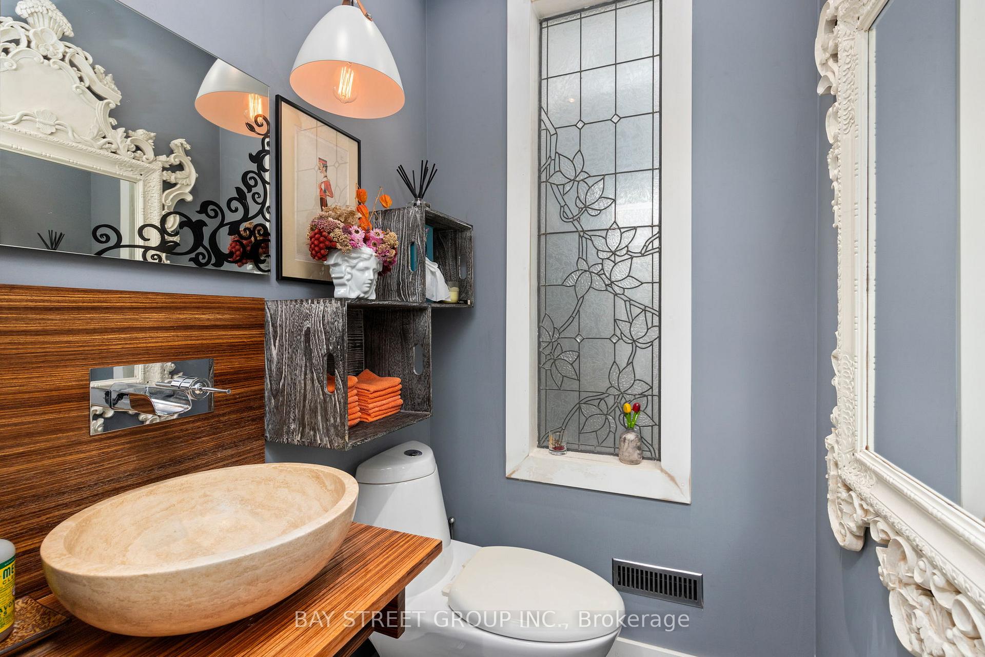 Photo 12 of 236 Seaton Street, Toronto, Moss Park — HOMEH