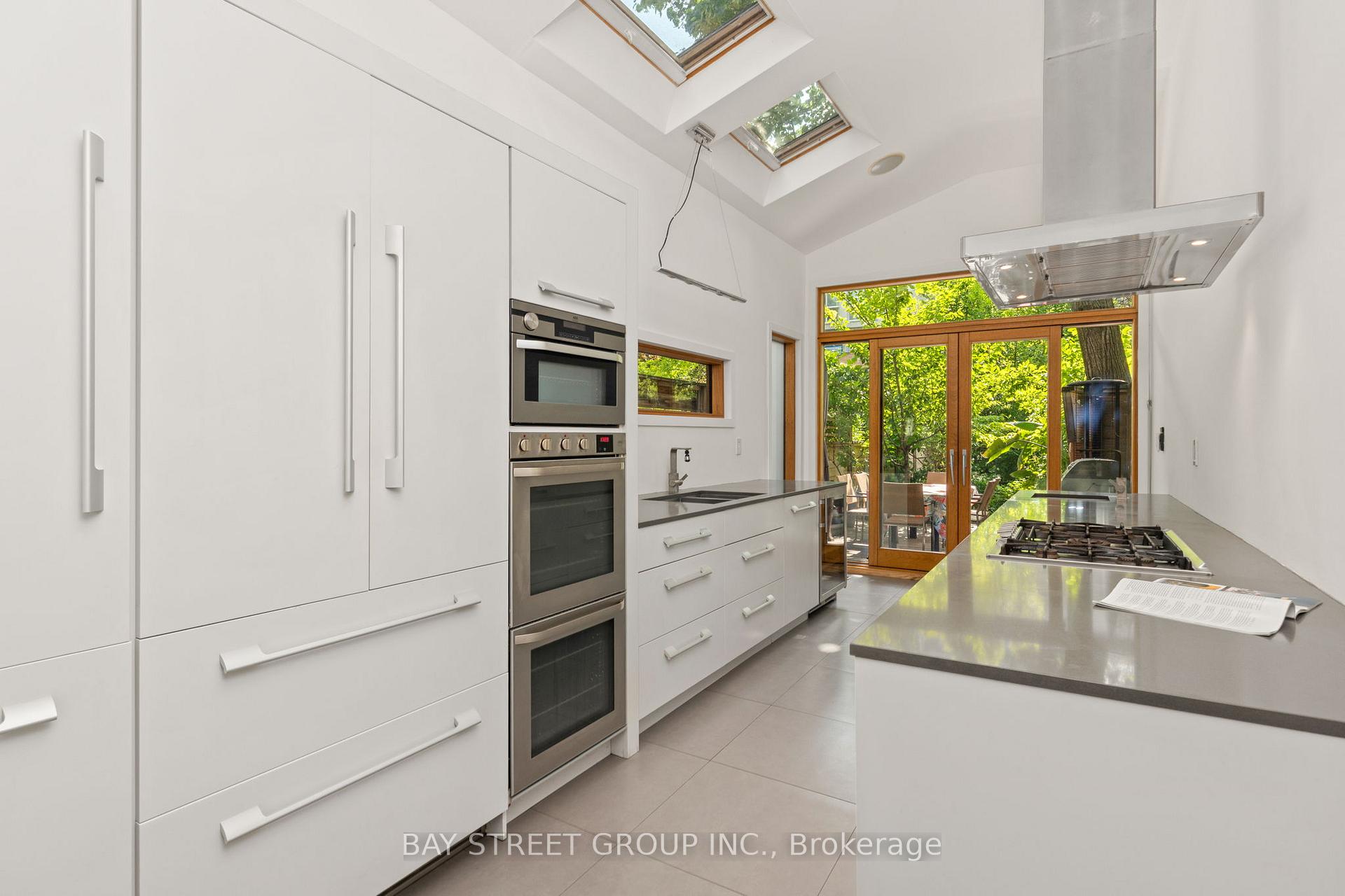 Photo 14 of 236 Seaton Street, Toronto, Moss Park — HOMEH