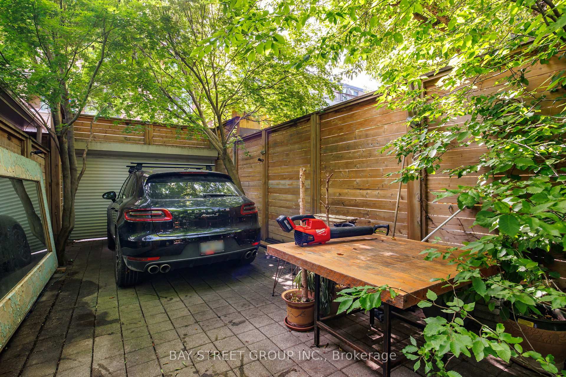 Photo 34 of 236 Seaton Street, Toronto, Moss Park — HOMEH