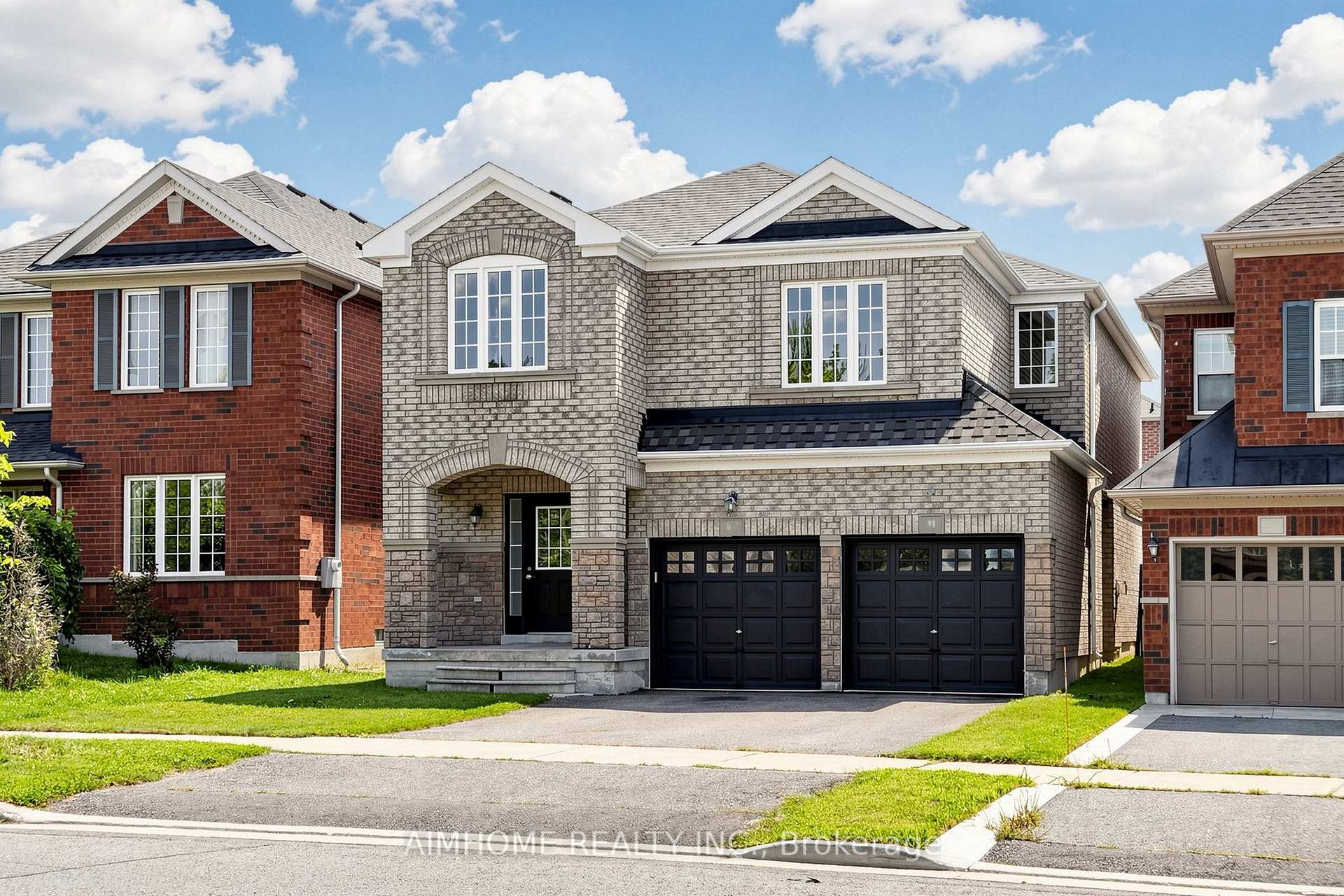 Photo 2 of 87 River Ridge Boulevard, Aurora, Bayview Northeast — HOMEH