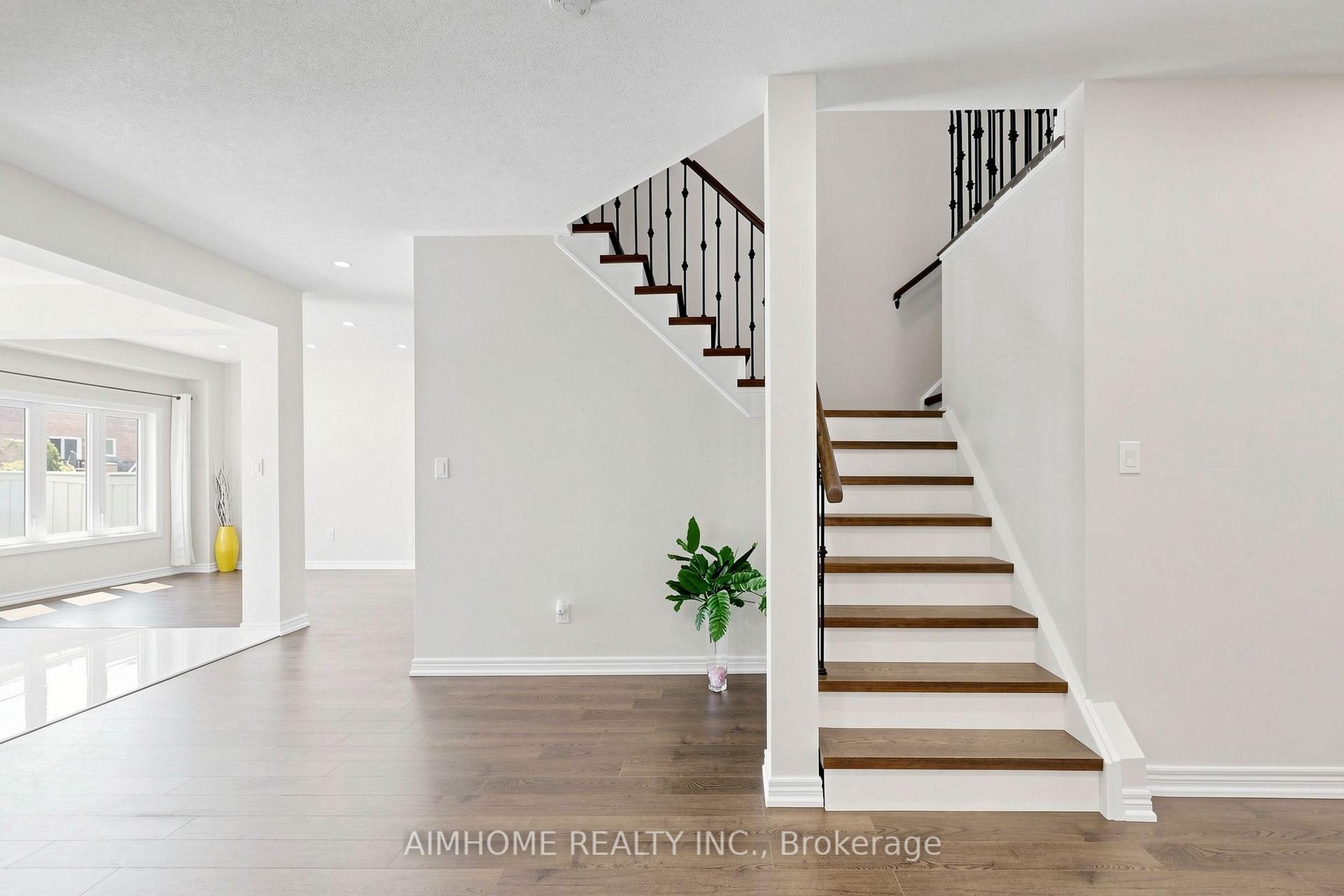 Photo 20 of 87 River Ridge Boulevard, Aurora, Bayview Northeast — HOMEH