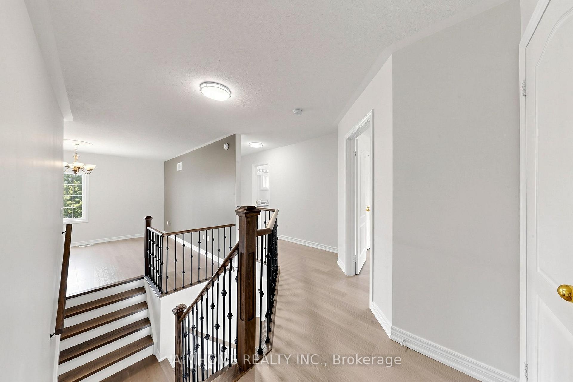 Photo 24 of 87 River Ridge Boulevard, Aurora, Bayview Northeast — HOMEH