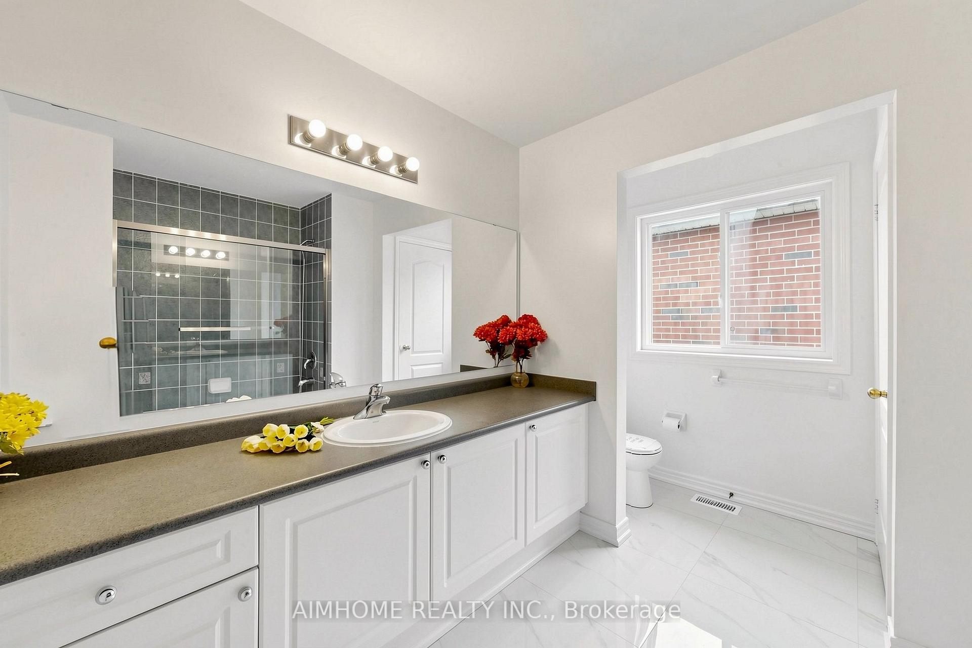 Photo 32 of 87 River Ridge Boulevard, Aurora, Bayview Northeast — HOMEH