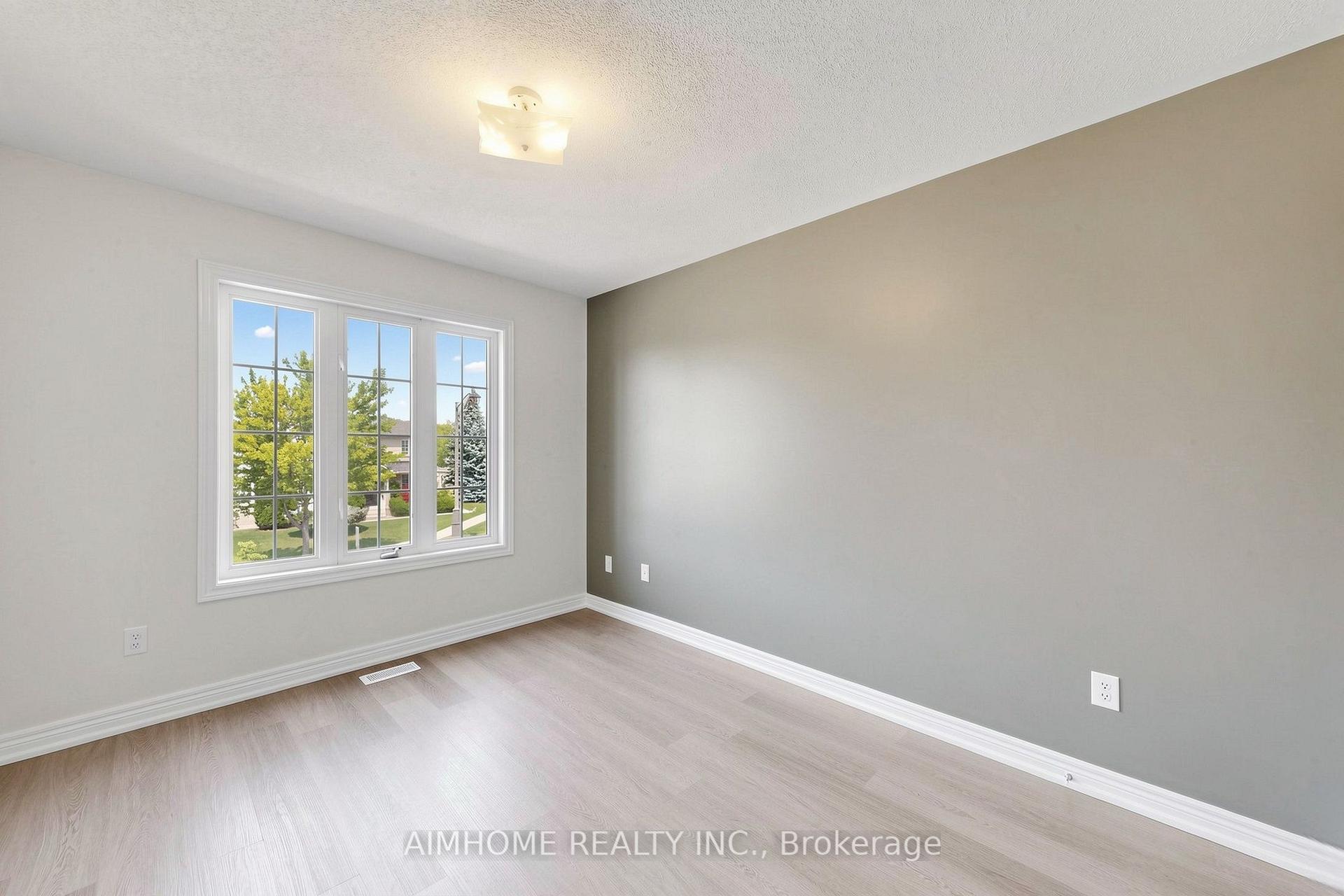 Photo 40 of 87 River Ridge Boulevard, Aurora, Bayview Northeast — HOMEH