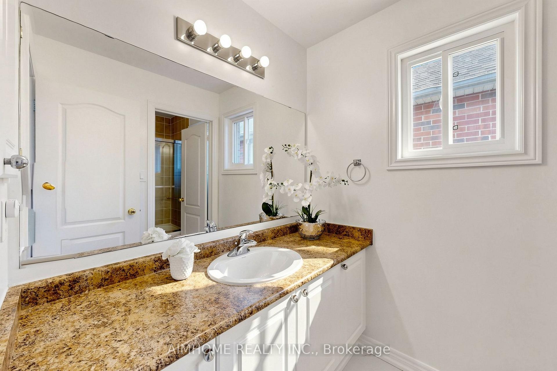 Photo 44 of 87 River Ridge Boulevard, Aurora, Bayview Northeast — HOMEH