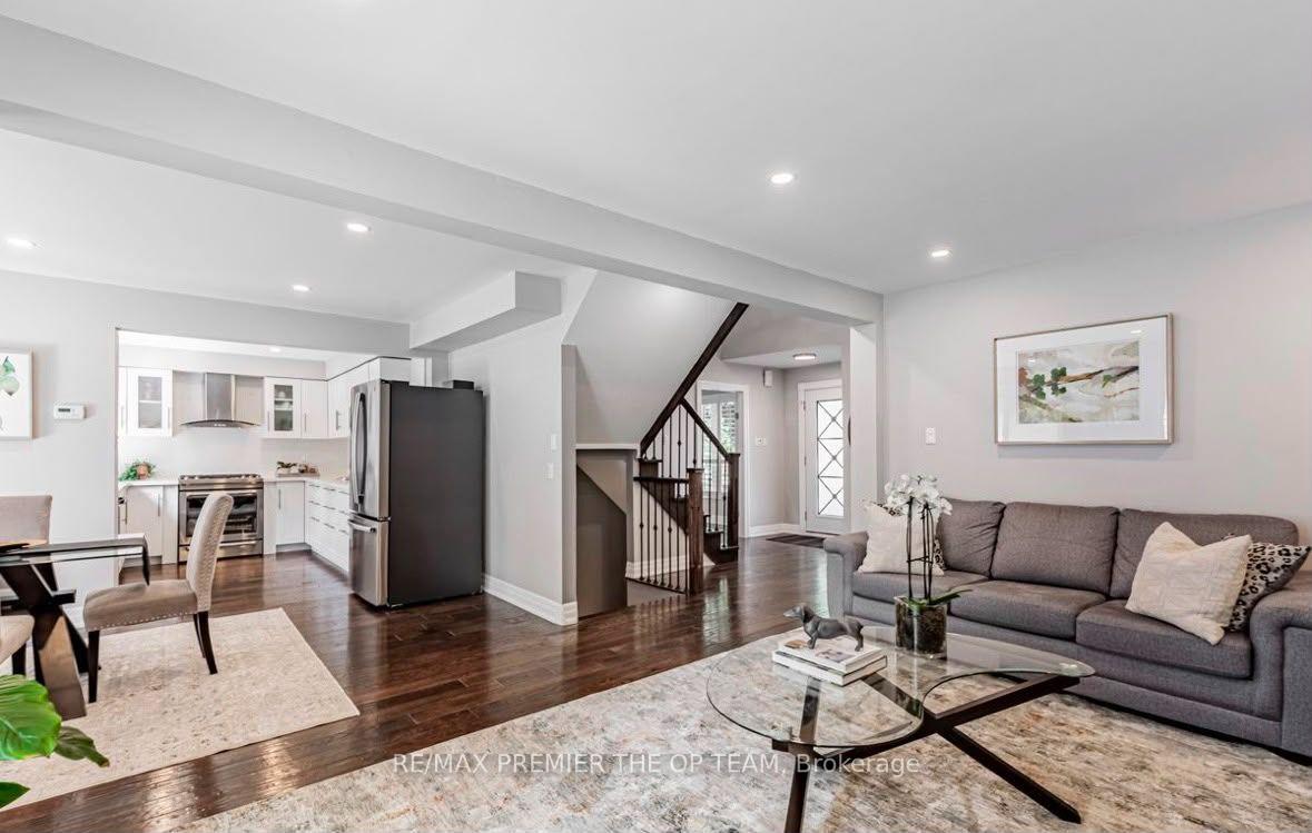 Photo 3 of 1 Hill Farm Road, King, Nobleton — HOMEH