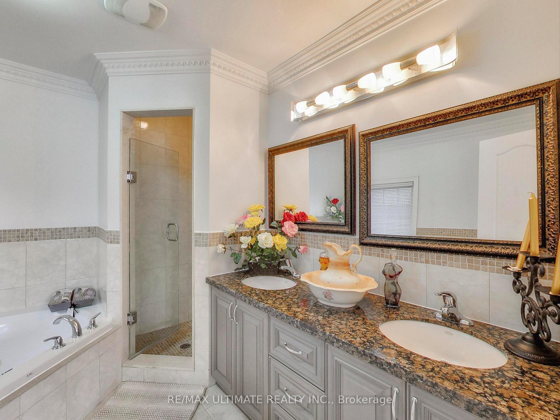 Photo 20 of 26 Dynevor Road, Toronto, Caledonia-Fairbank — HOMEH