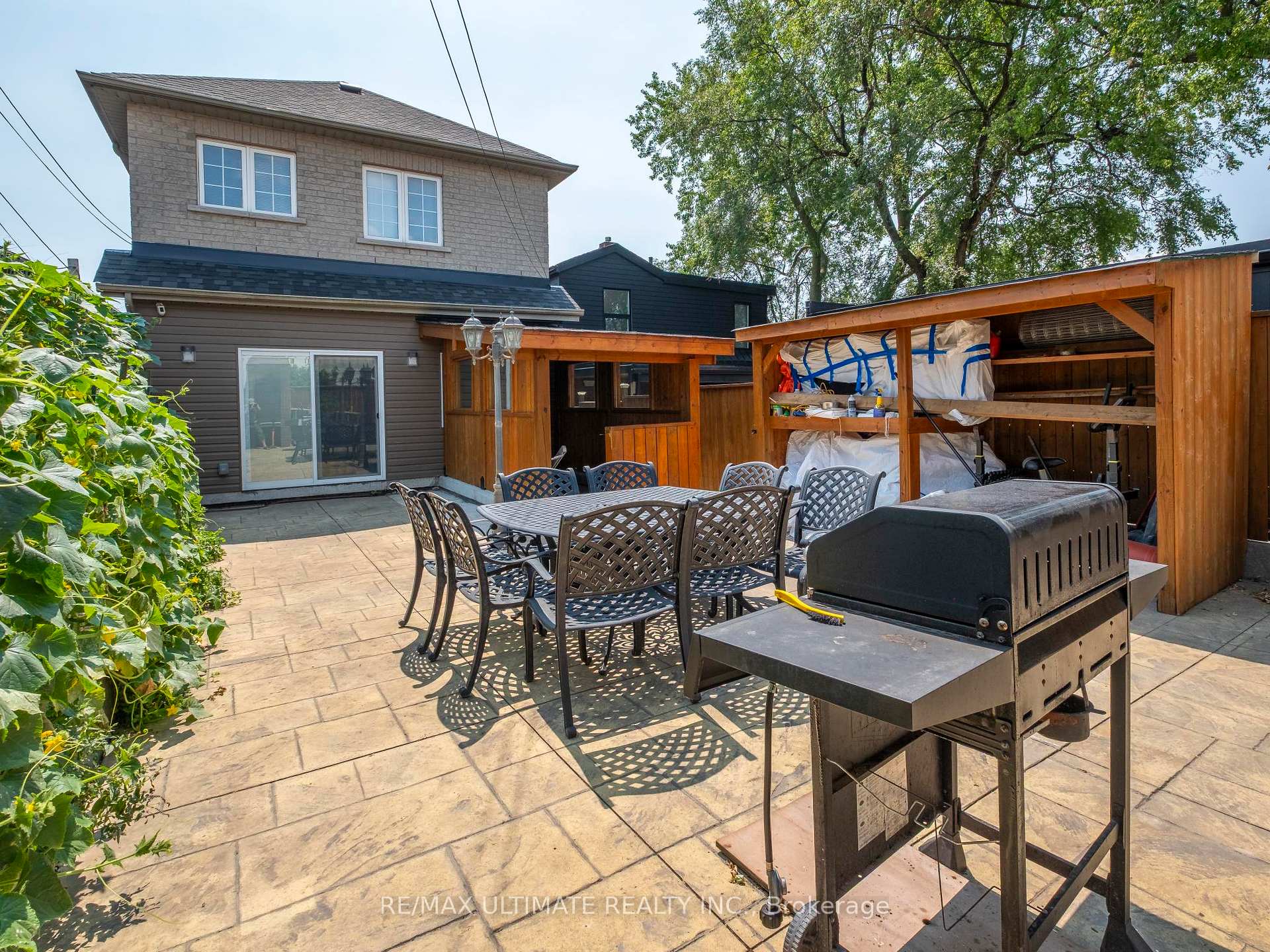 Photo 31 of 26 Dynevor Road, Toronto, Caledonia-Fairbank — HOMEH